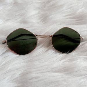 UNISEX TRENDY SUNGLASSES